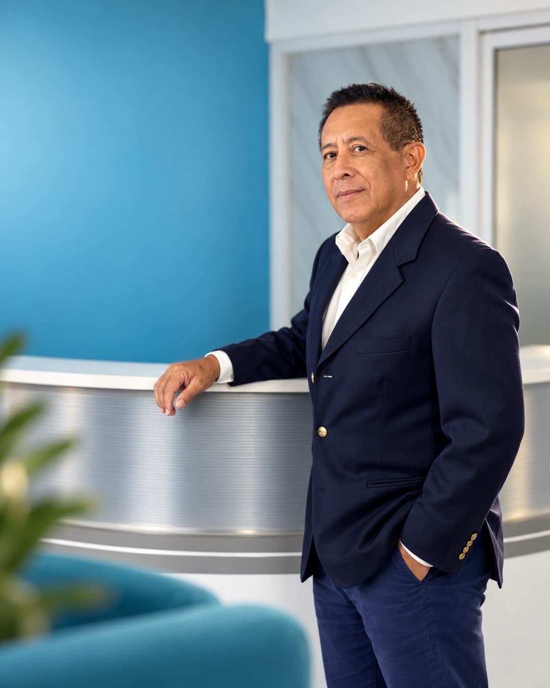 Dr. Carlos Alejos, cirujano plástico en Cancún